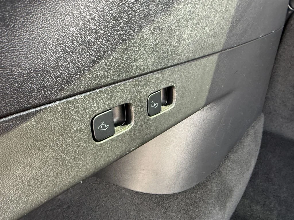 Used 2022 Black Tesla Long Range image 24