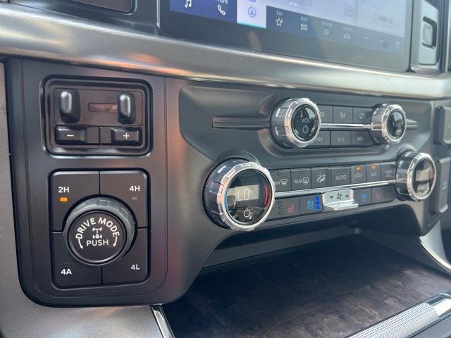 Used 2021 Antimatter Blue Metallic Ford Lariat image 20