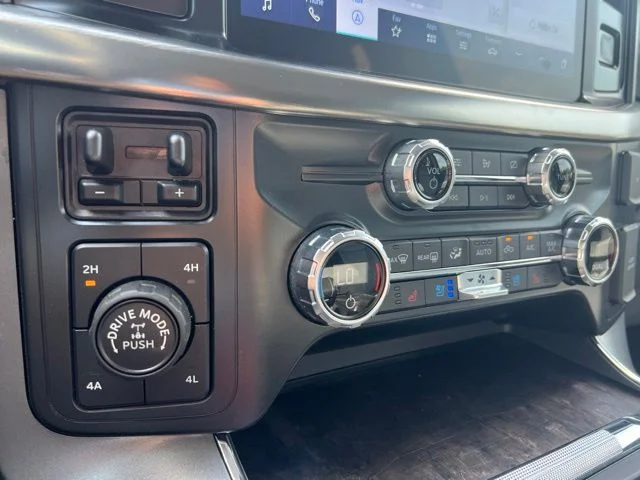Used 2021 Antimatter Blue Metallic Ford Lariat image 20