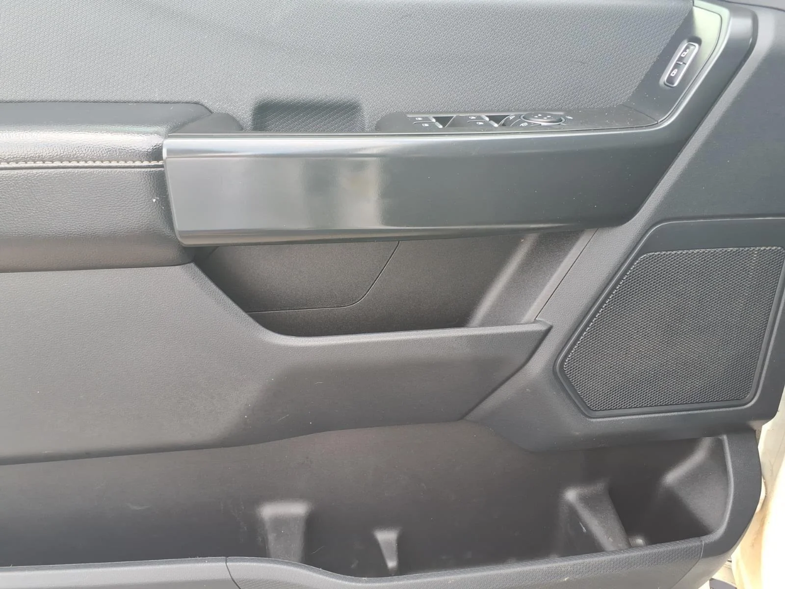 Used 2024 Oxford White Ford STX image 14