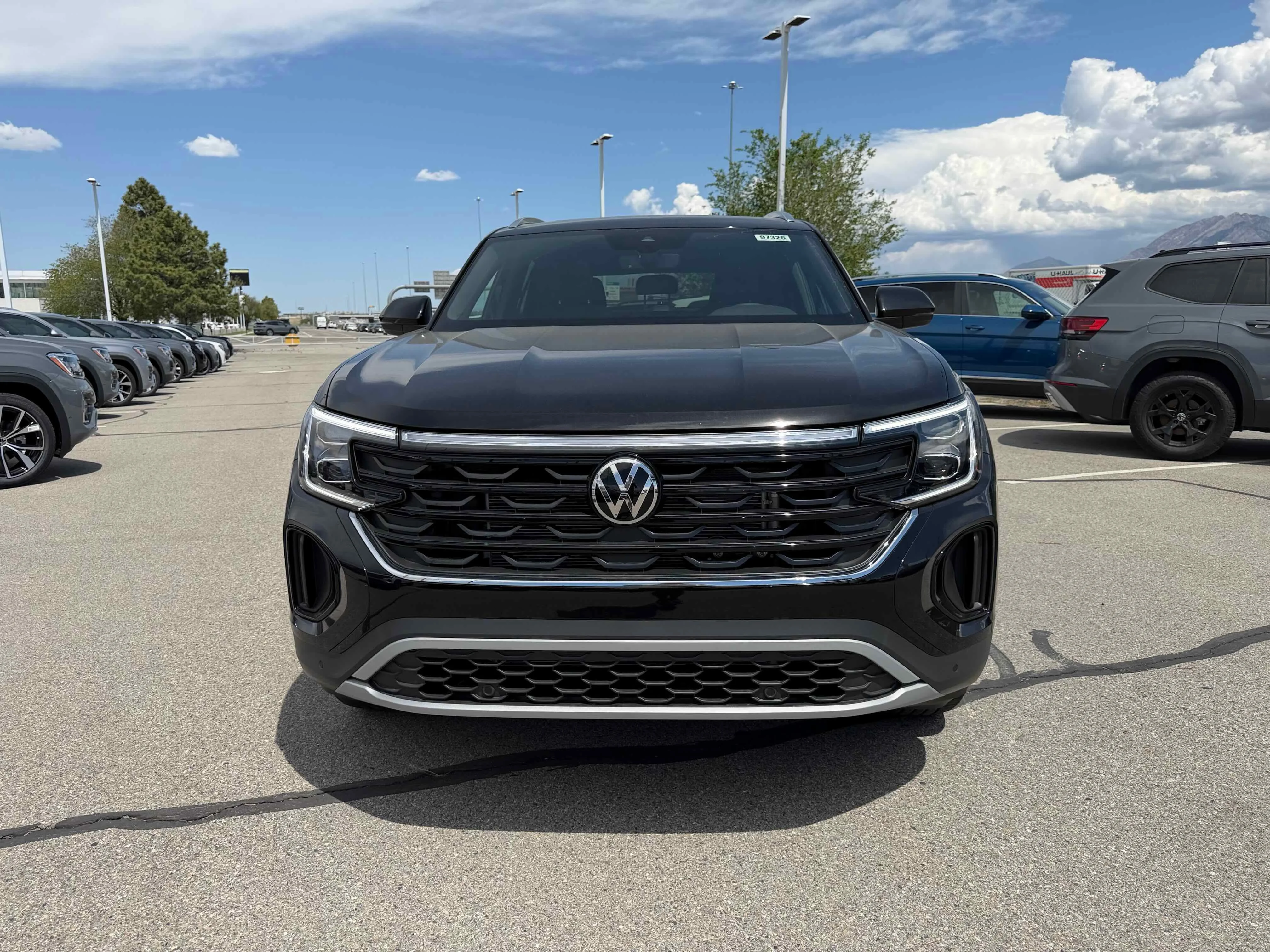 New 2026 Deep Black Volkswagen 2.0T SE w/Technology image 10