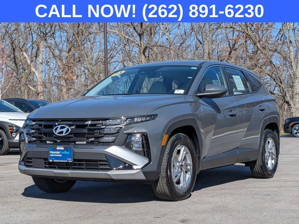 Certified Used 2025 Gray Hyundai SE image 3
