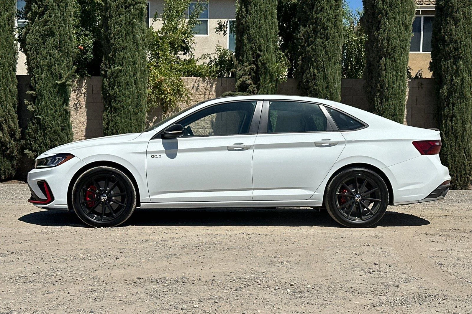 New 2026 Pure White w/Deep Black Roof Volkswagen Autobahn image 7