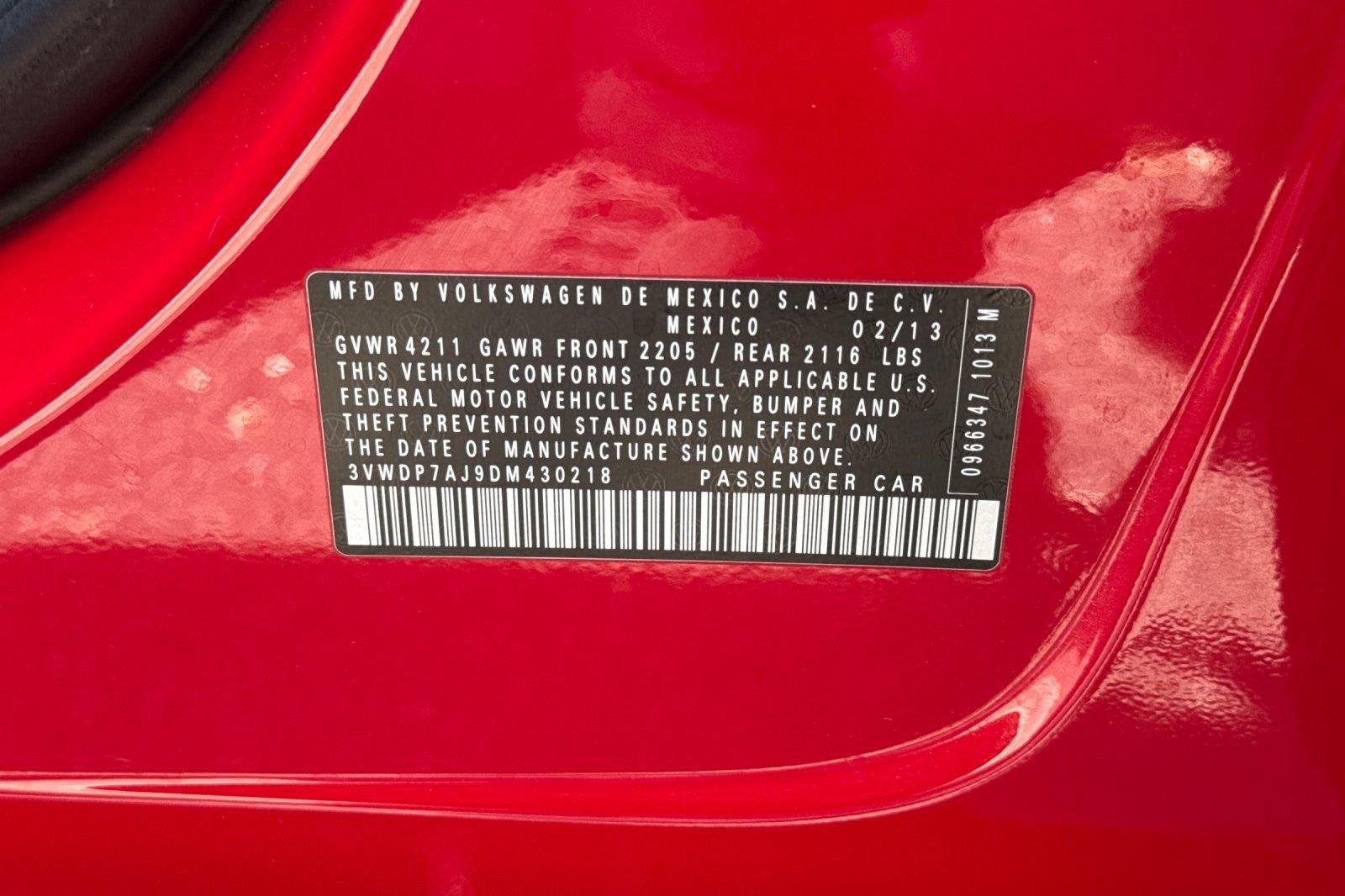 Used 2013 Tornado Red Volkswagen SE w/Convenience image 26