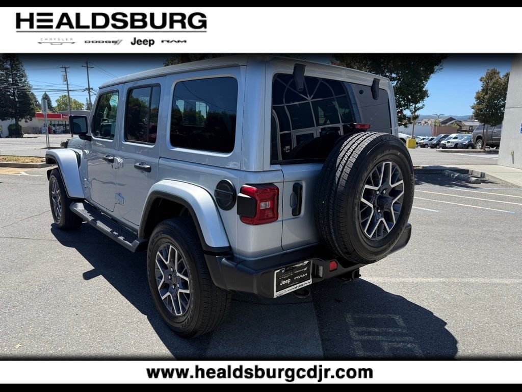 2024 Jeep Wrangler 4-Door Sahara - Photo 3