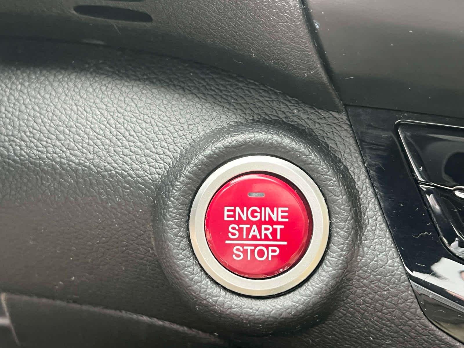Used 2017  Honda EX-L image 42