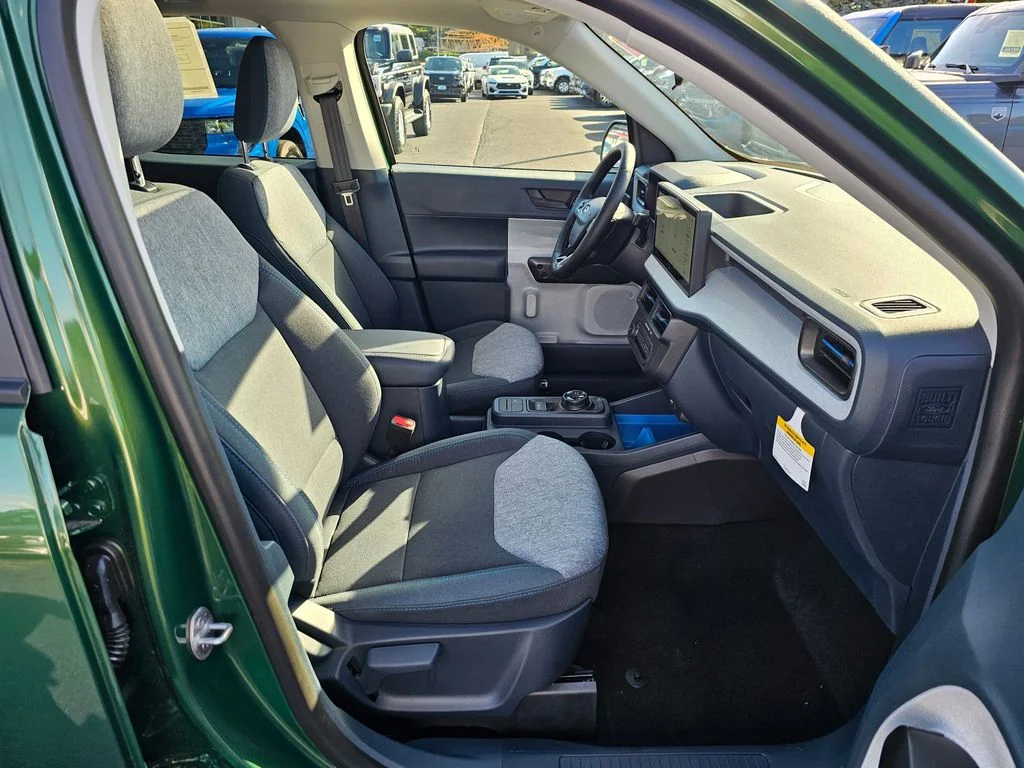 New 2025 Eruption Green Ford XLT image 10