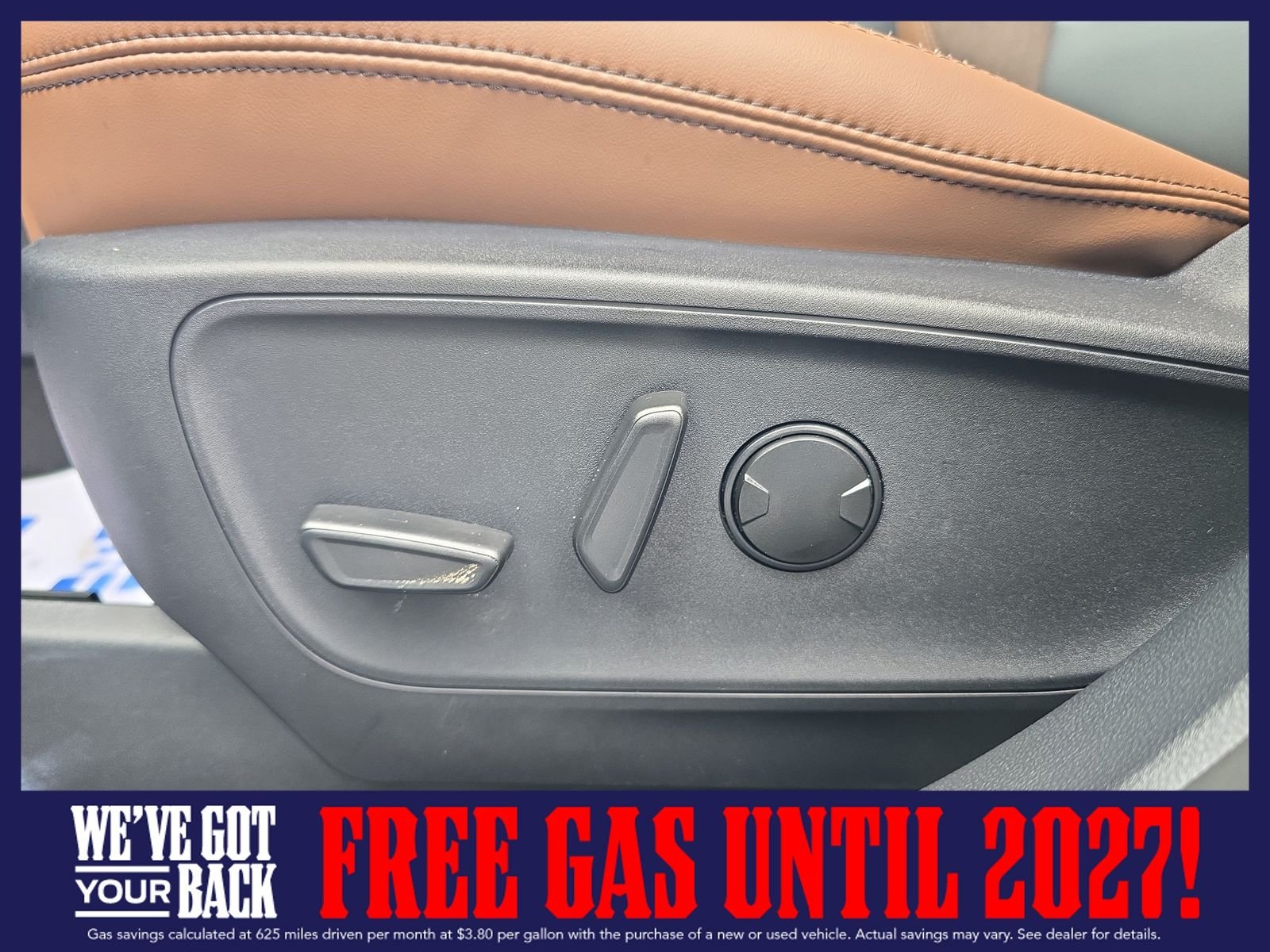 New 2025 Azure Gray Metallic Tri-Coat Ford Outer Banks image 19