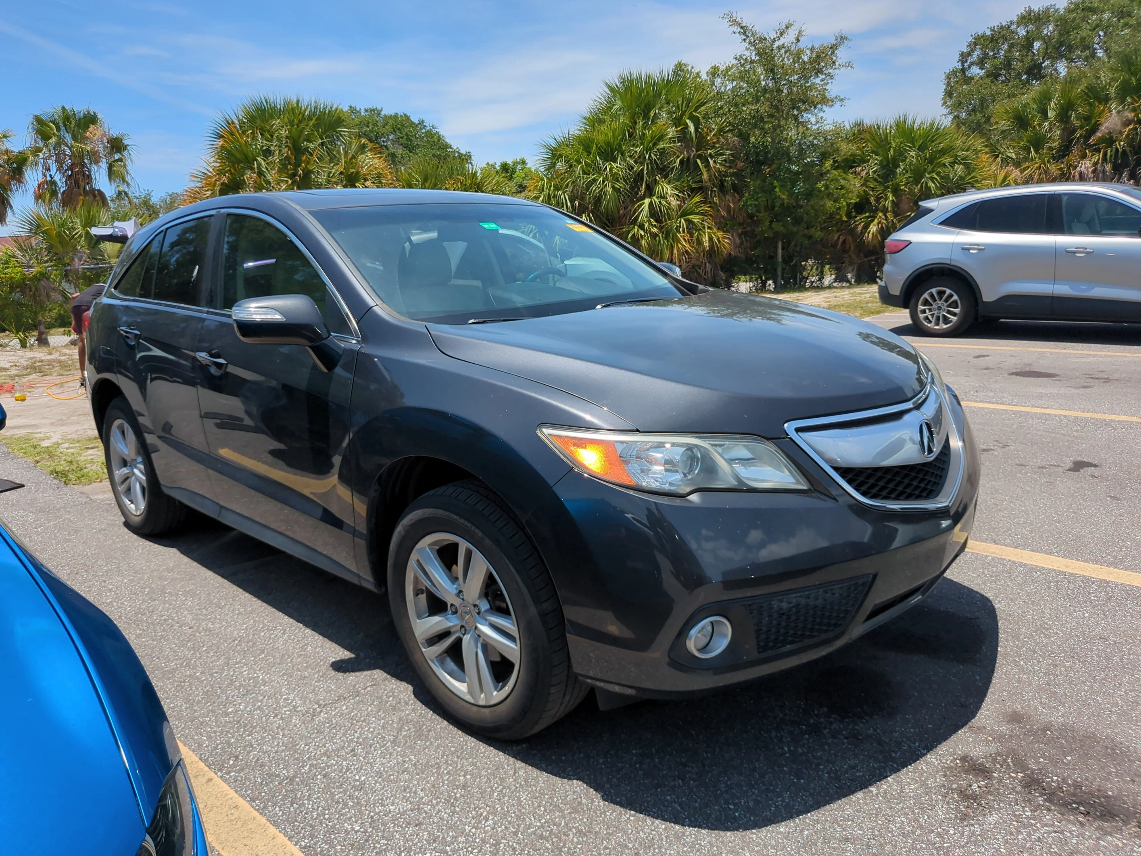Used 2014  Acura Tech Pkg image 2