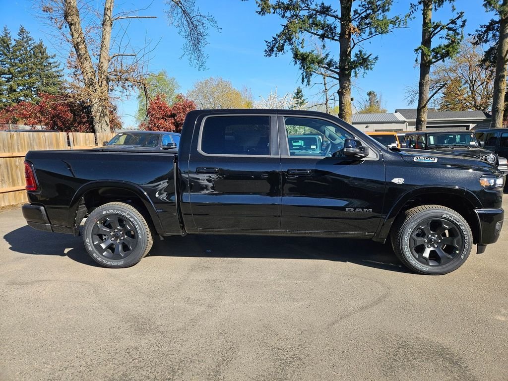 New 2026 Diamond Black Crystal Pearl-Coat Exterior Paint RAM Big Horn/Lone Star image 8
