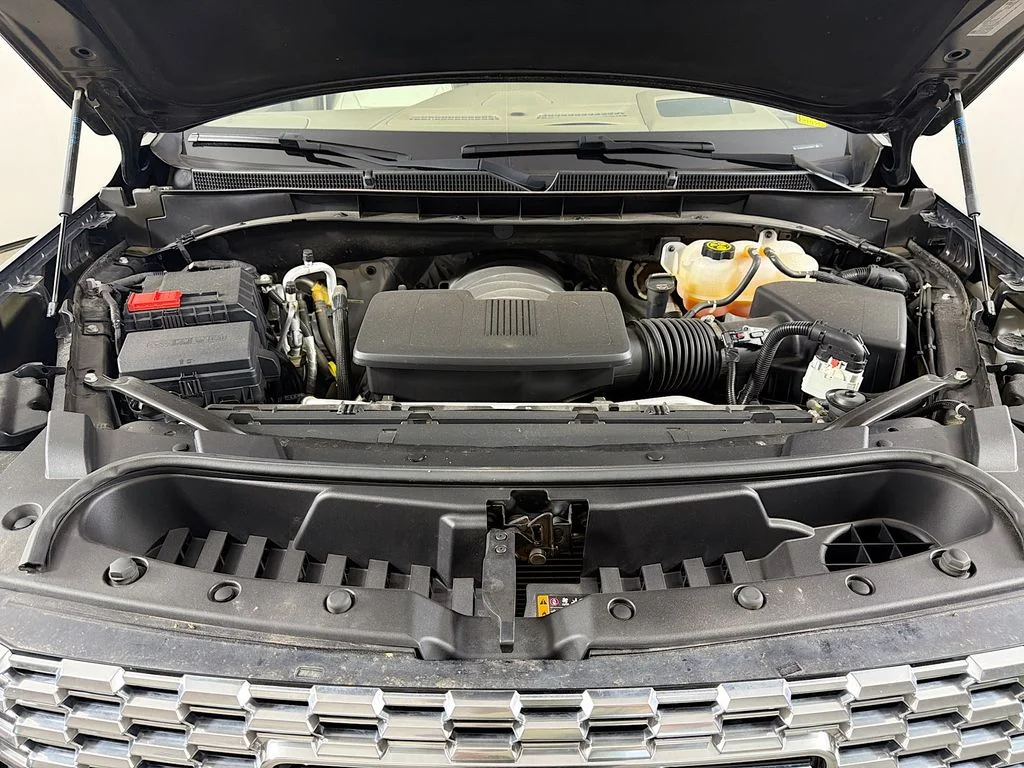 Used 2022 Black GMC Denali image 29