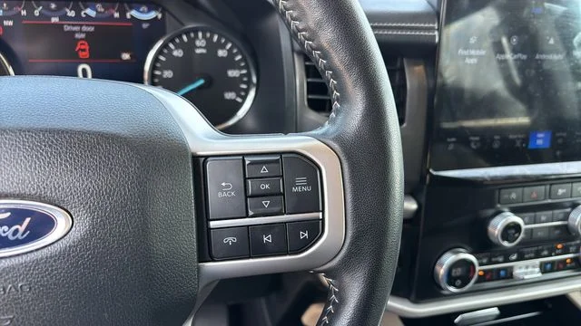 Used 2024 White Ford XLT image 22