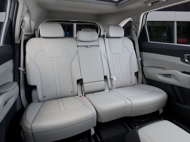 New 2026 Glacial White Pearl Kia S image 16