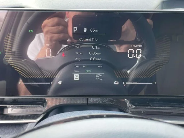 New 2026 Gray Kia EX image 29