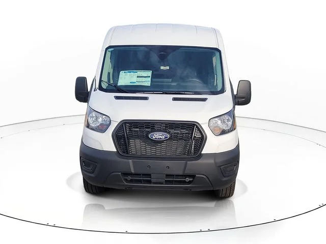 New 2026 Oxford White Ford Base image 2