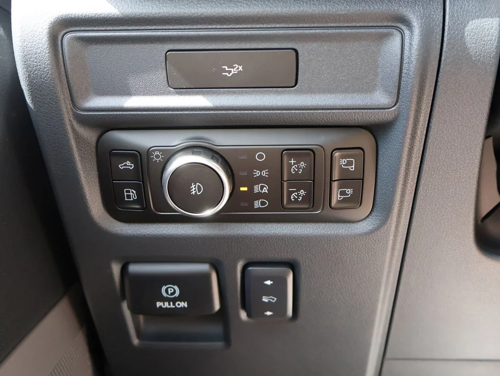 New 2026 Agate Black Metallic Ford Lariat® image 31