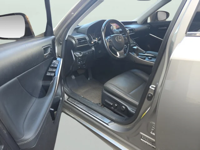 Used 2020 Silver Lexus 300 image 28