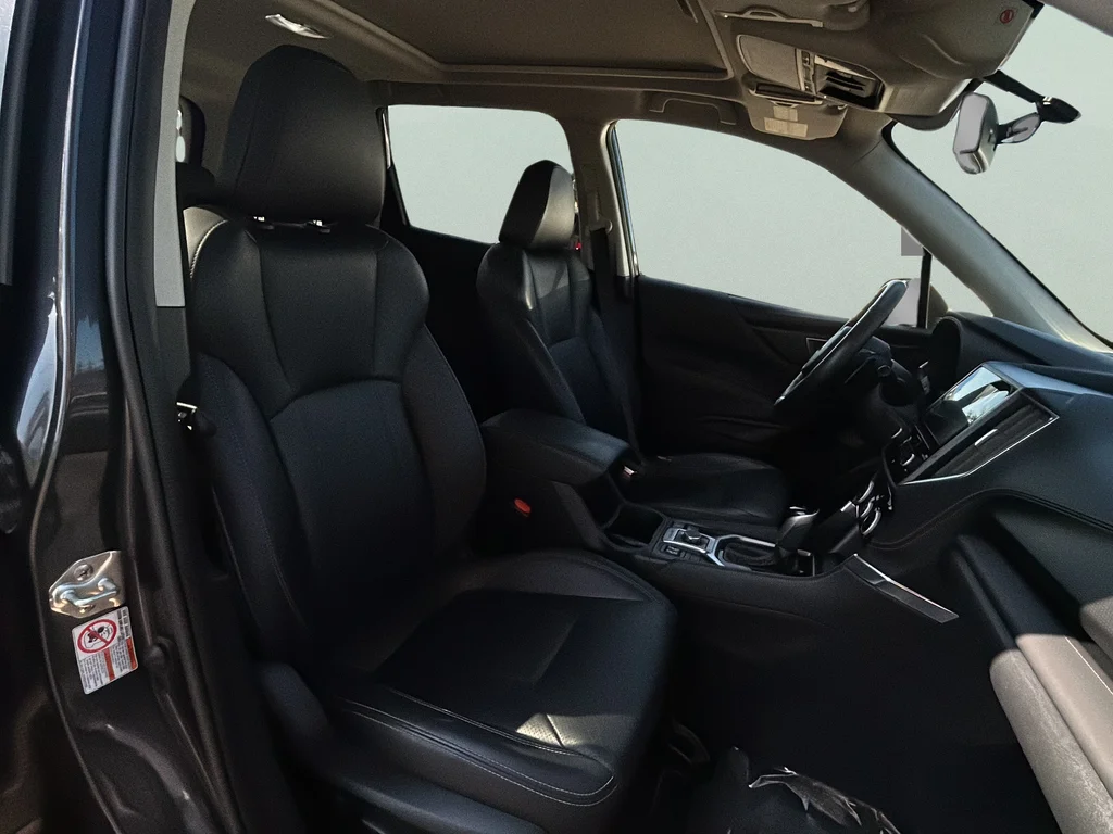 Used 2019 Dark Gray Metallic Subaru Touring image 21