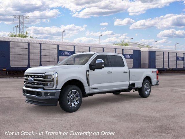 2026 Ford Super Duty F-350® Lariat®