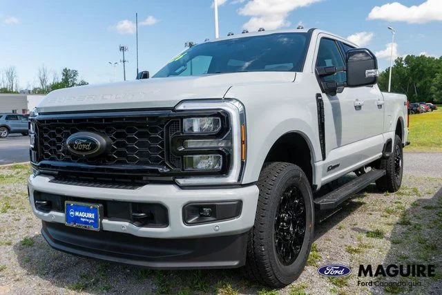 New 2026 Avalanche Ford F-250® Lariat® image 2