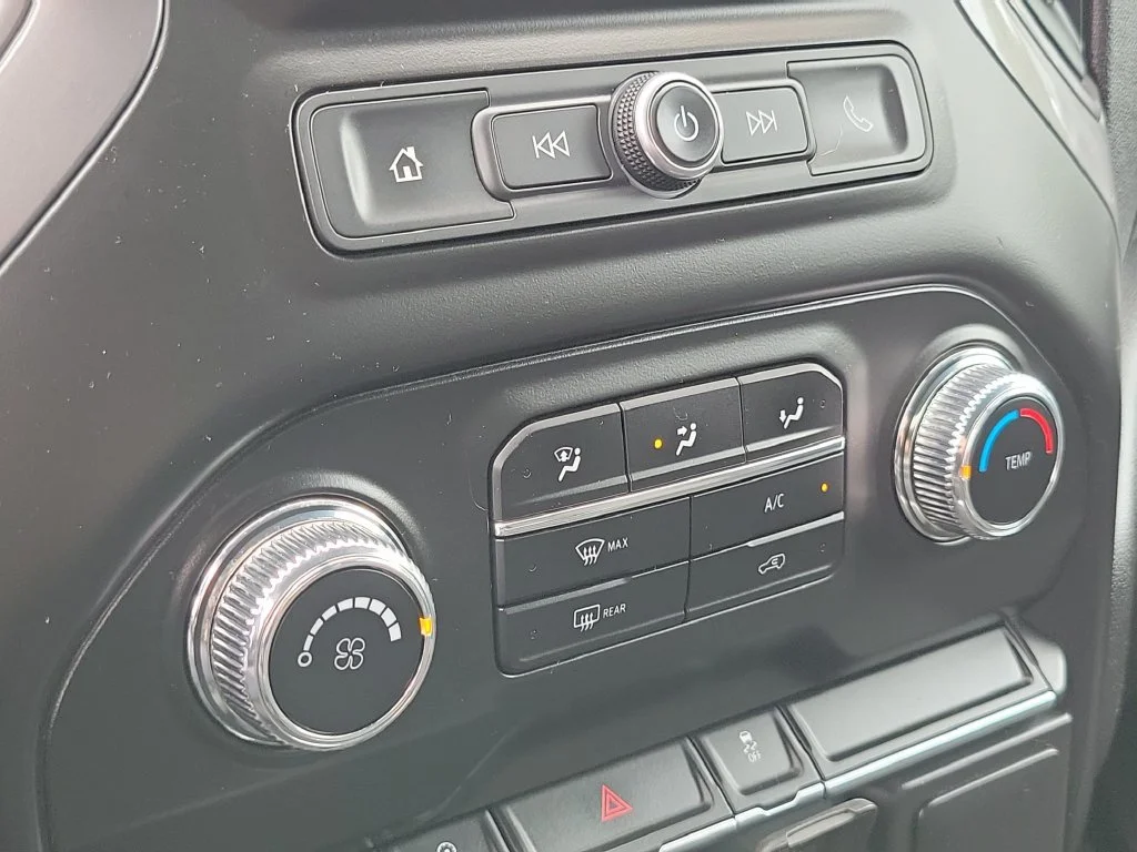 Used 2019 Onyx Black GMC  image 14