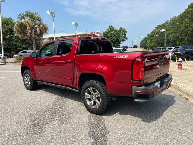 Used 2019 Red Chevrolet Z71 image 36