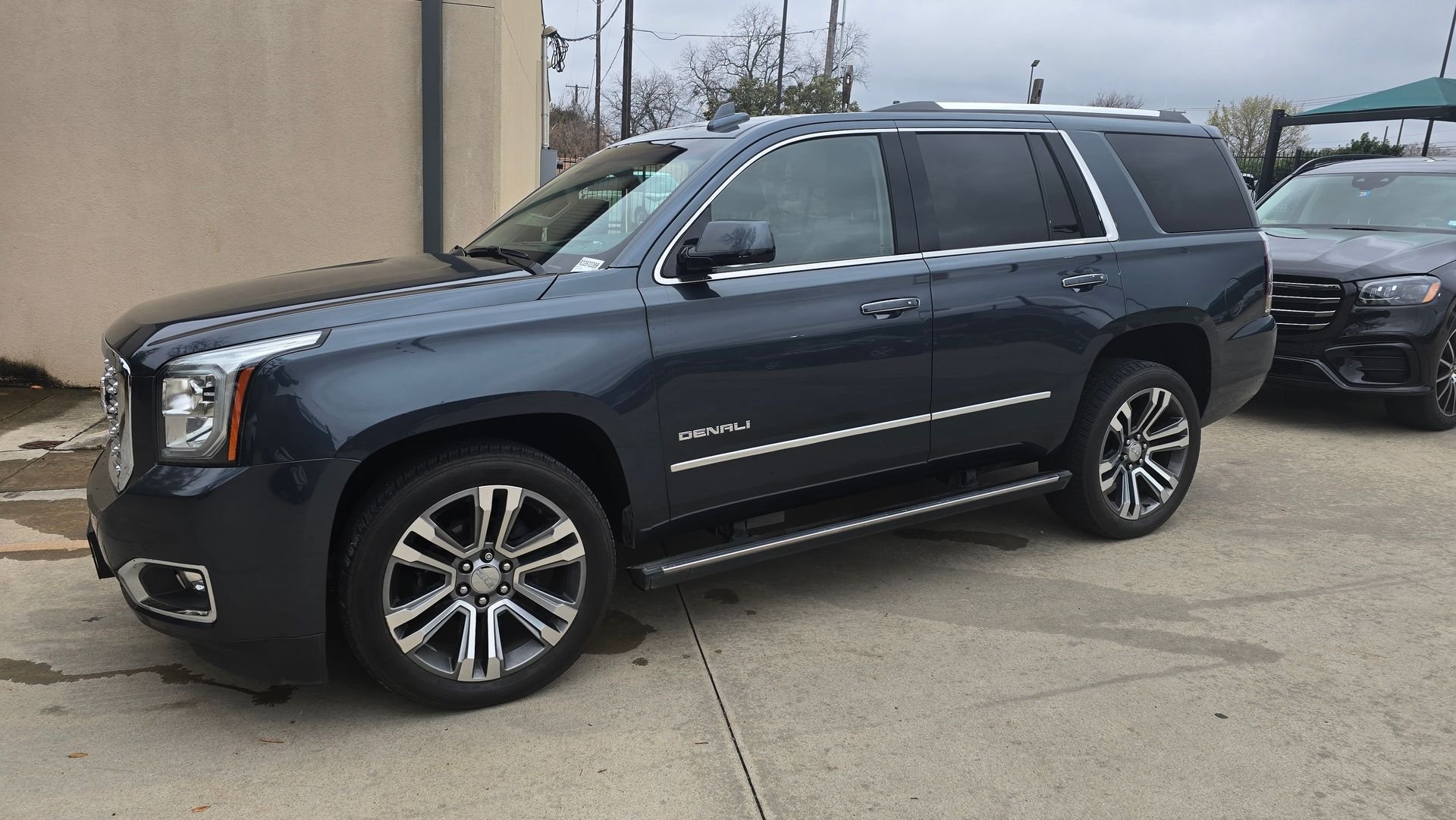 2019 GMC Yukon 4WD Denali's photo