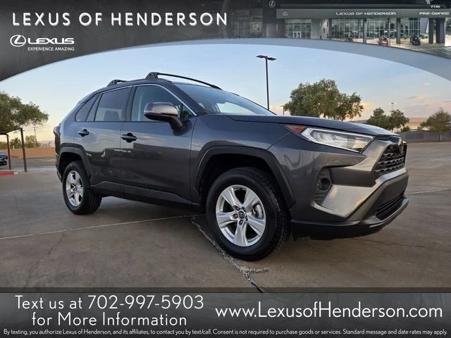 2020 Toyota RAV4 XLE