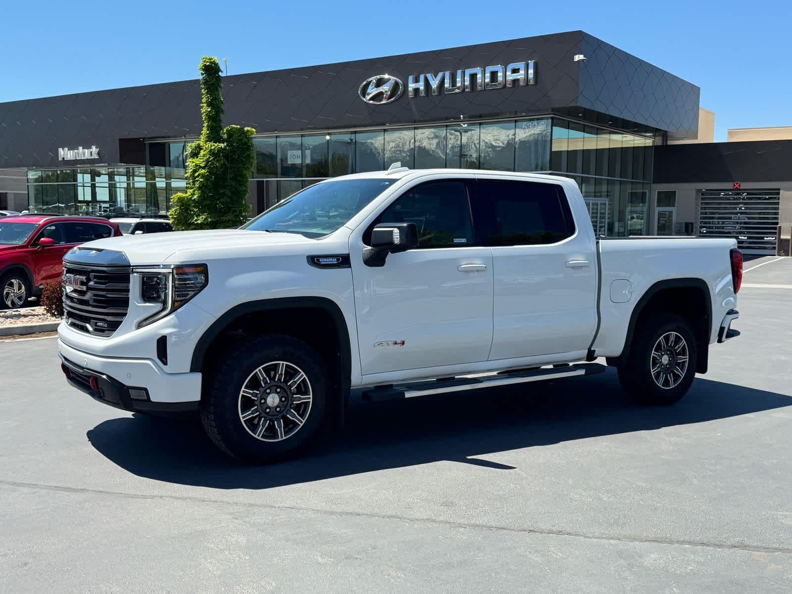 2024 GMC Sierra AT4 4WD Crew Cab Short Box's photo