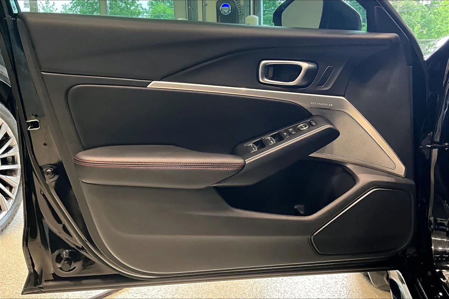 Used 2024 Majestic Black Pearl Acura Type S image 20