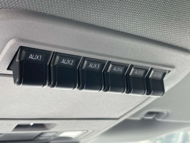 New 2026 Agate Black Metallic Ford XLT image 24