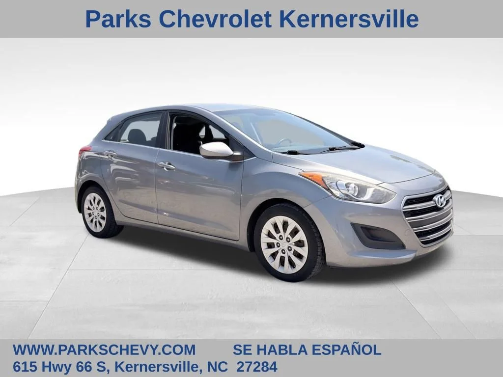 2016 Hyundai Elantra GT's photo