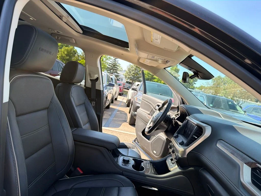 Used 2023 Black GMC Denali image 27