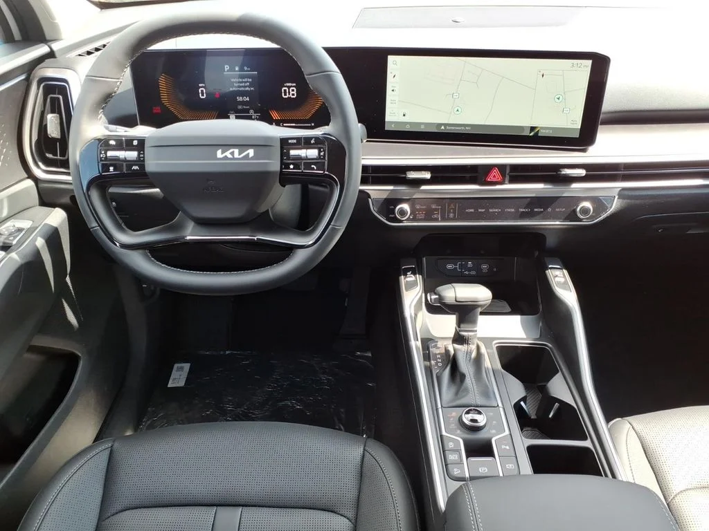 New 2026 White Kia EX image 13
