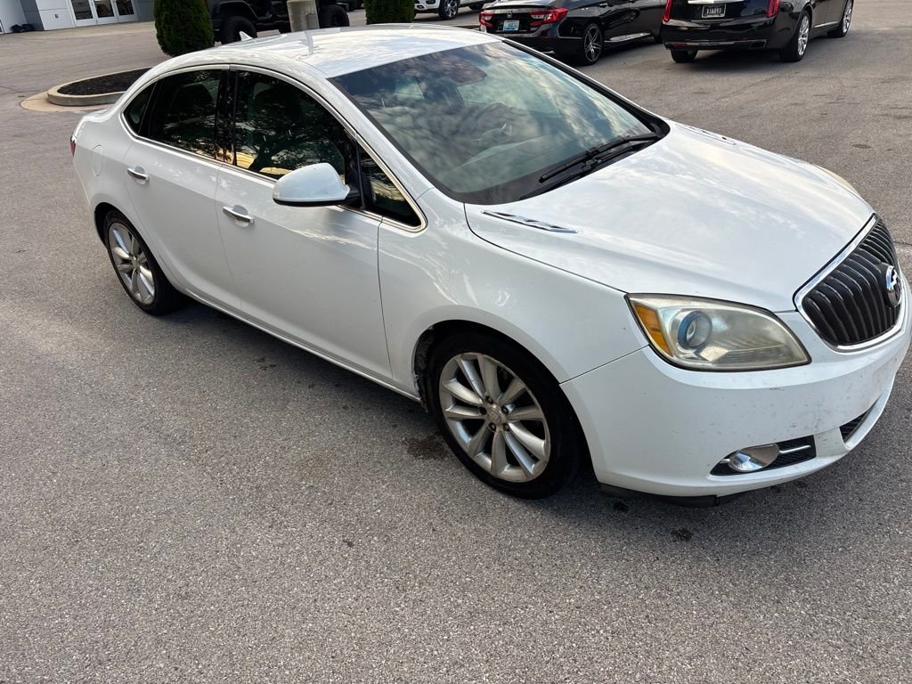 Used 2014 White Buick Base image 4