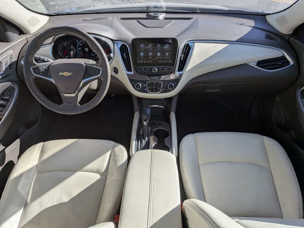 Used 2024 Gray Chevrolet LT image 10