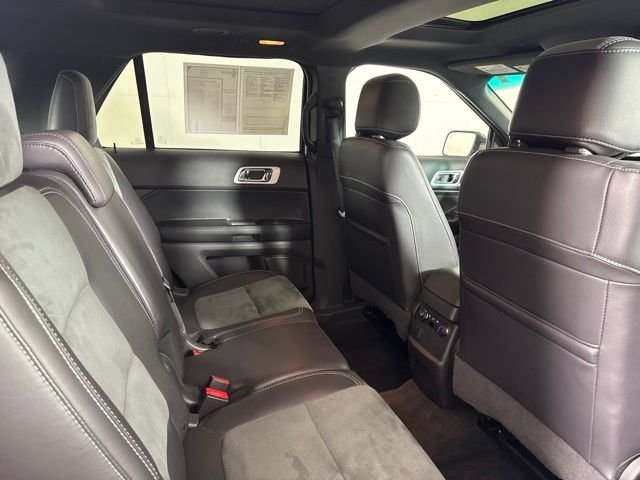 Used 2015 White Ford XLT image 5