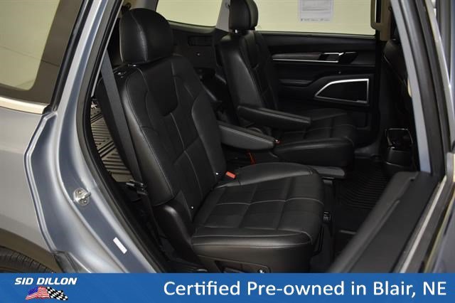 Used 2021 Everlasting Silver Kia EX image 10