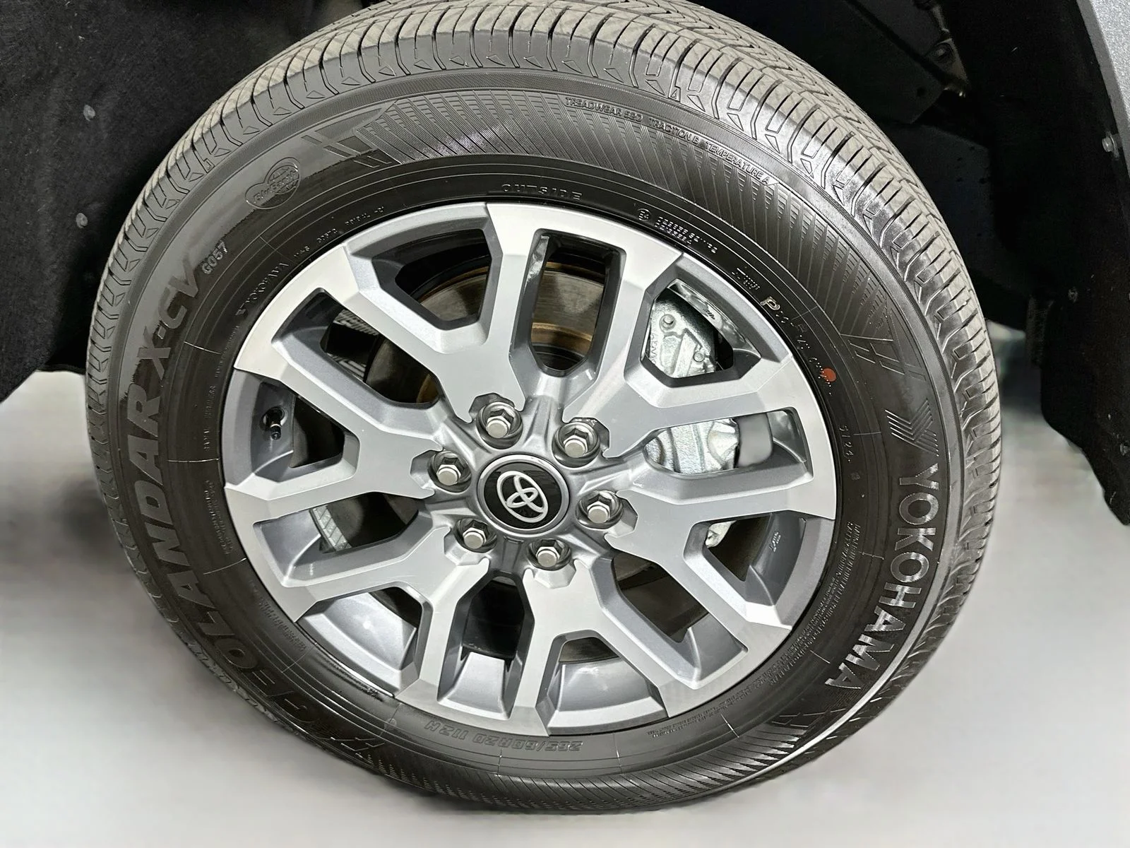 Certified Used 2025  Toyota 1794 image 31