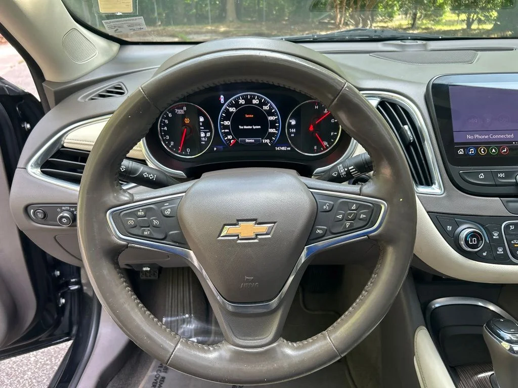 Used 2020 Black Chevrolet Premier image 21