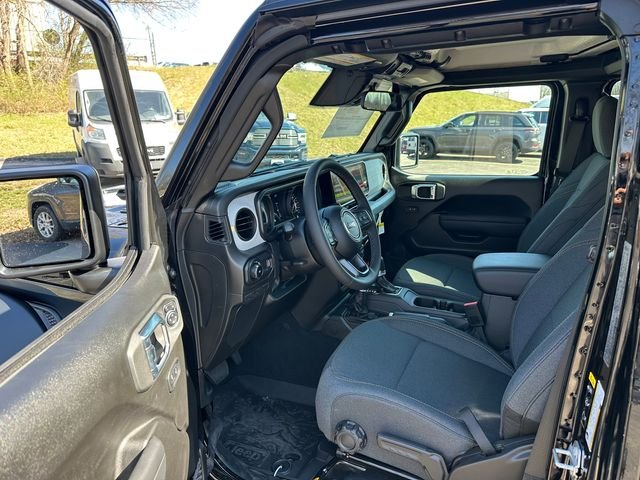 New 2026 Black Clear-Coat Exterior Paint Jeep Sport S image 32