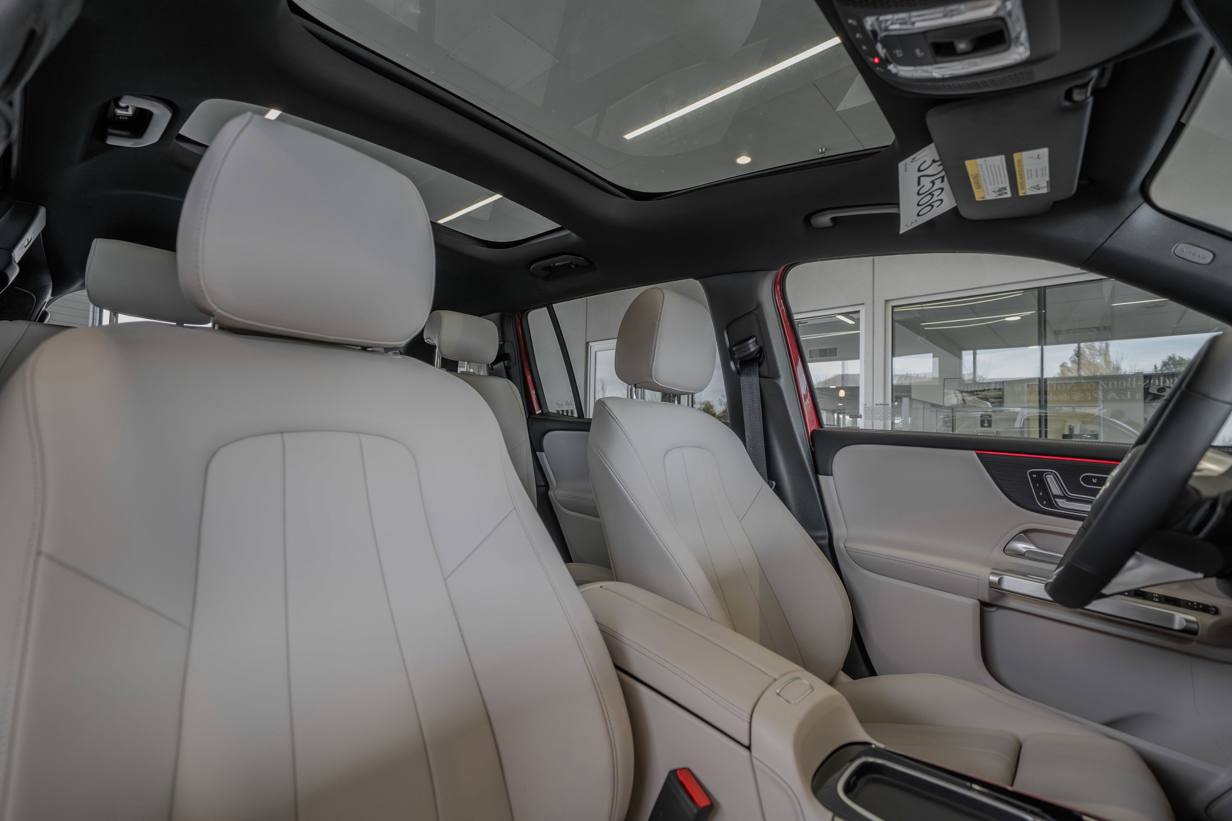 Used 2026 MANUFAKTUR Patagonia Red Metallic Mercedes-Benz GLB 250 image 32