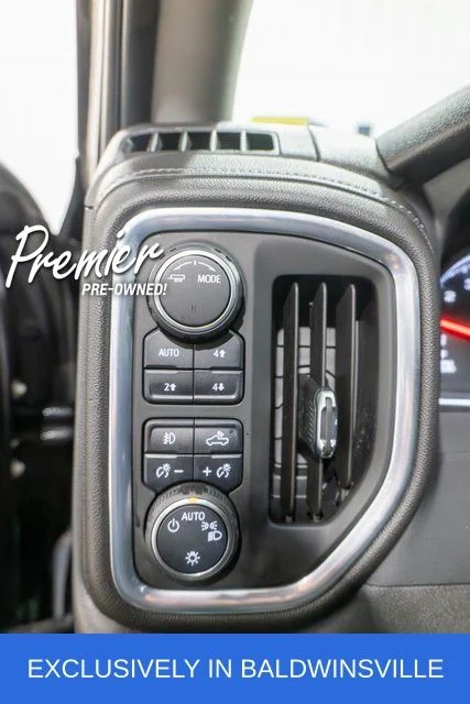 Used 2022 Black Chevrolet RST image 18