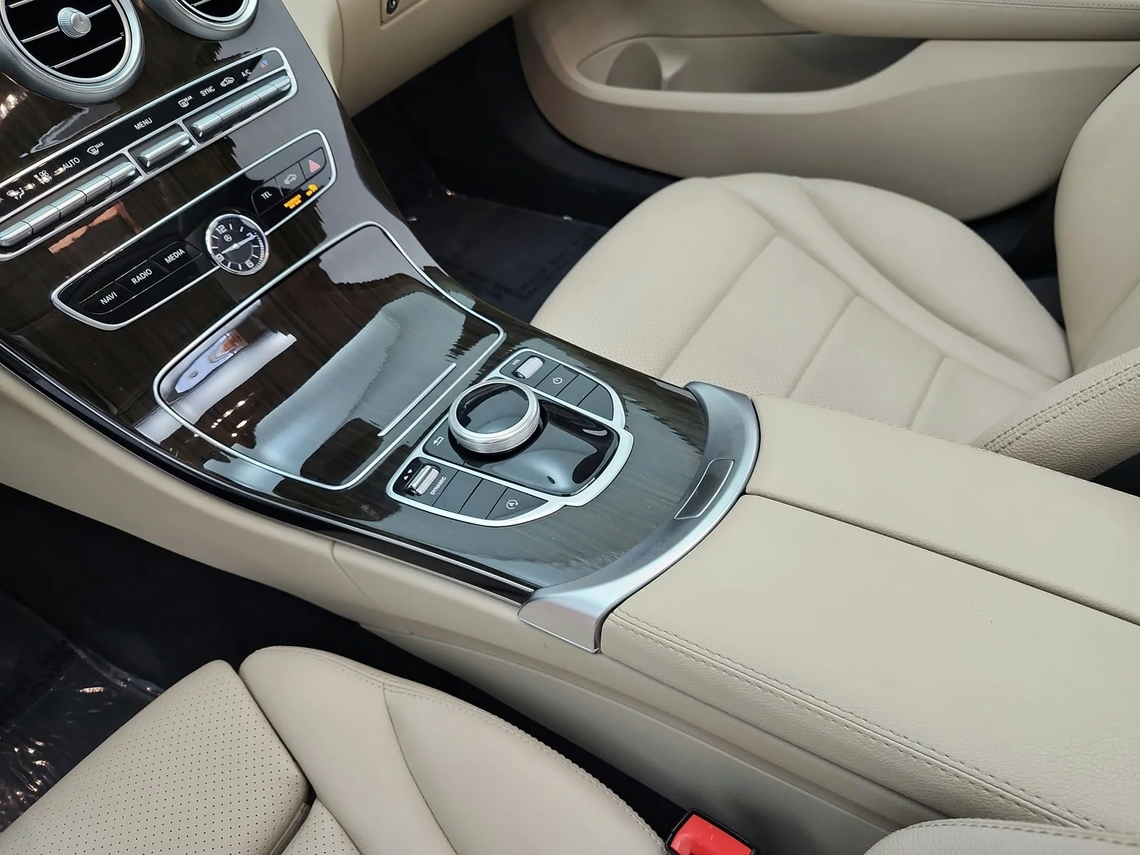 Used 2021 Polar White Mercedes-Benz C 300 Sedan image 11