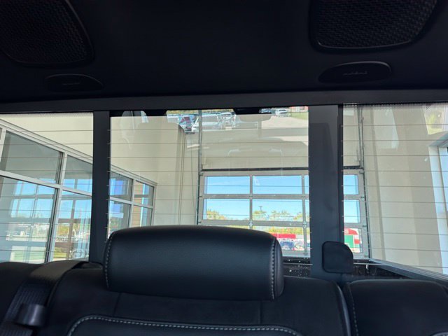 New 2027 Diamond Black Crystal Pearl-Coat Exterior Paint RAM Laramie image 15
