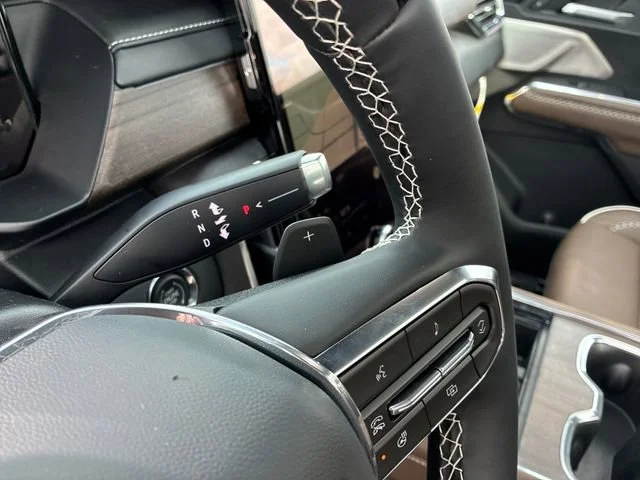 New 2026 Glacier White Tricoat GMC Denali Ultimate image 29