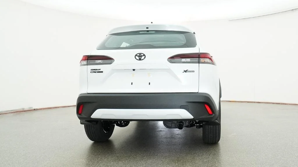 New 2026 Wind Chill Pearl Toyota L image 11