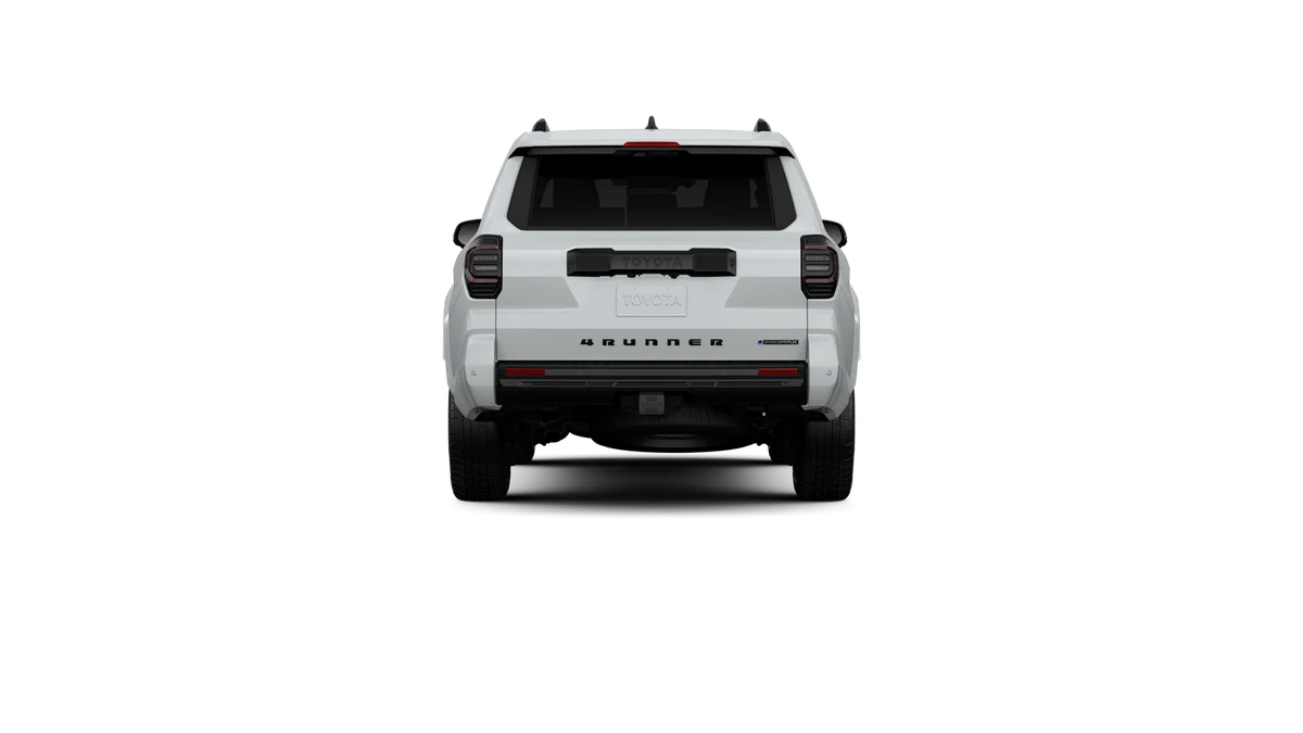New 2026 Wind Chill Pearl Toyota Platinum image 8