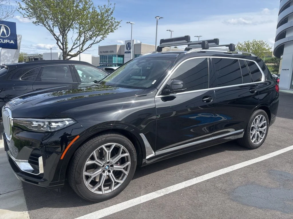 2022 BMW X7