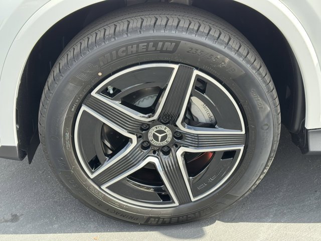 2025 Mercedes-Benz GLC Base - Photo 8
